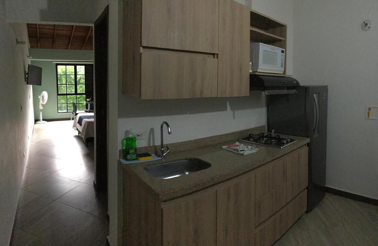 Apartahotel Avanti Медельин Экстерьер фото